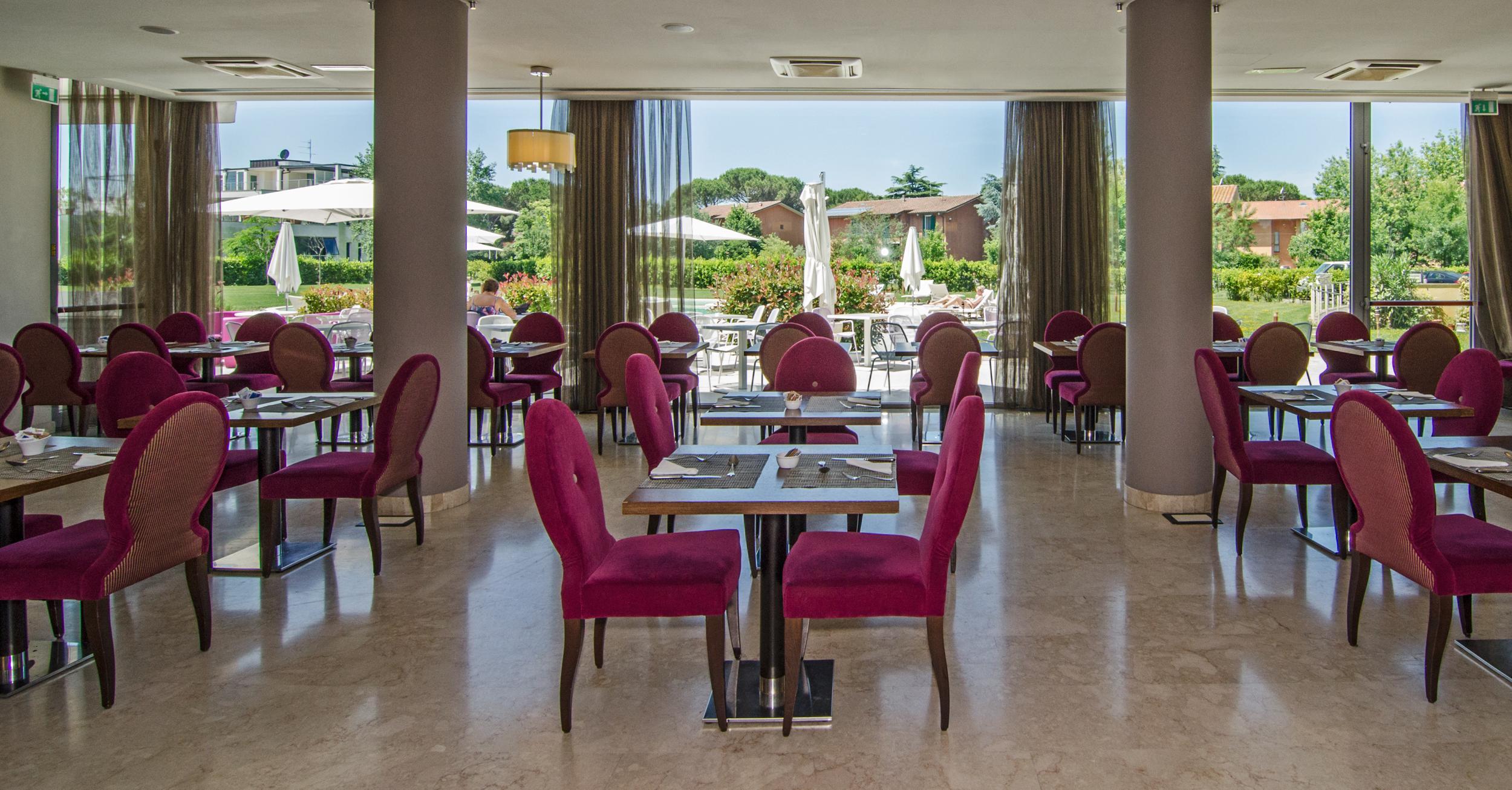 Hotel Pisa Tower Plaza Exterior foto Restaurant